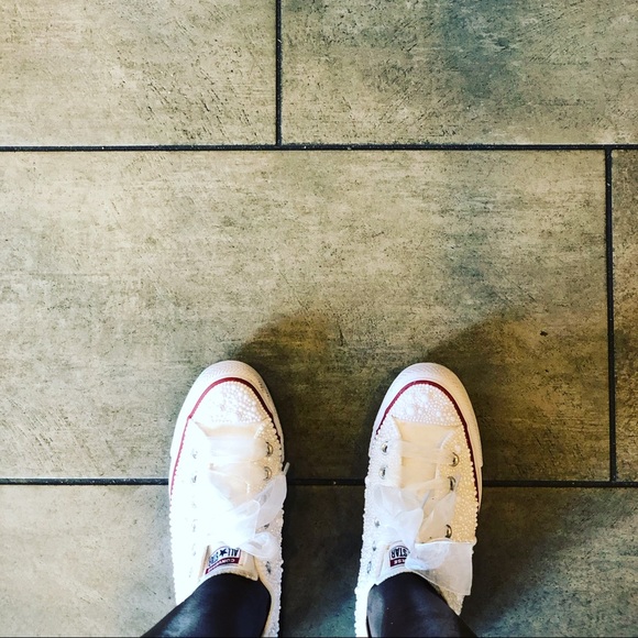 Custom converses! - Picture 4 of 4